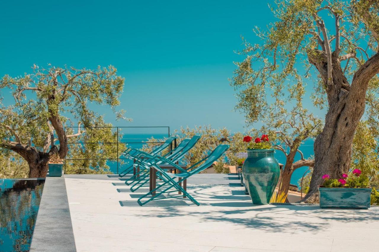 Villa Toto Resort 切法卢 外观 照片