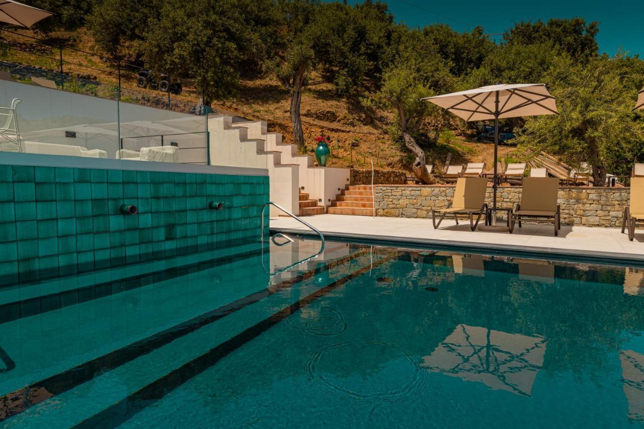 Villa Toto Resort 切法卢 外观 照片