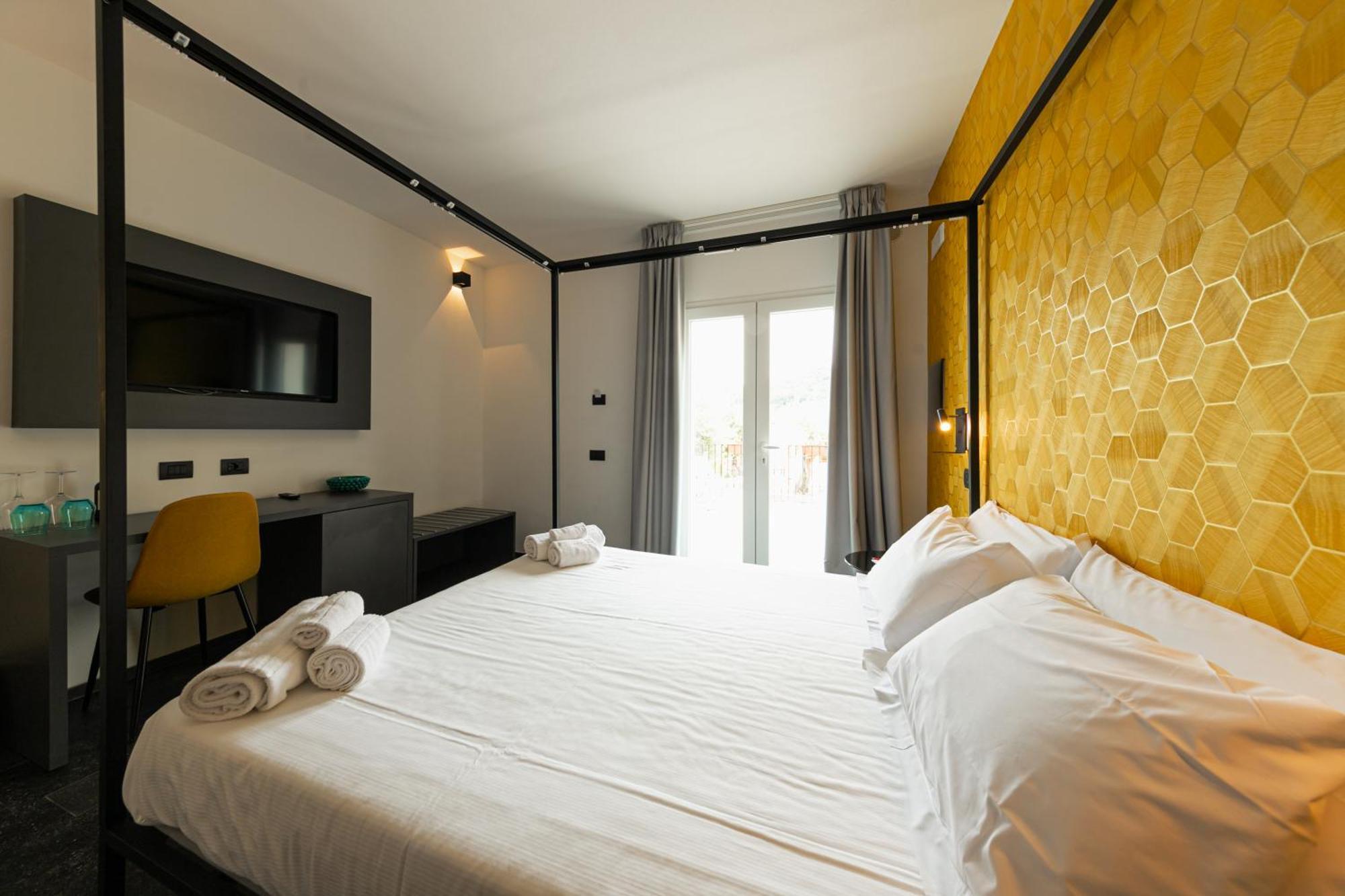 Villa Toto Resort 切法卢 外观 照片