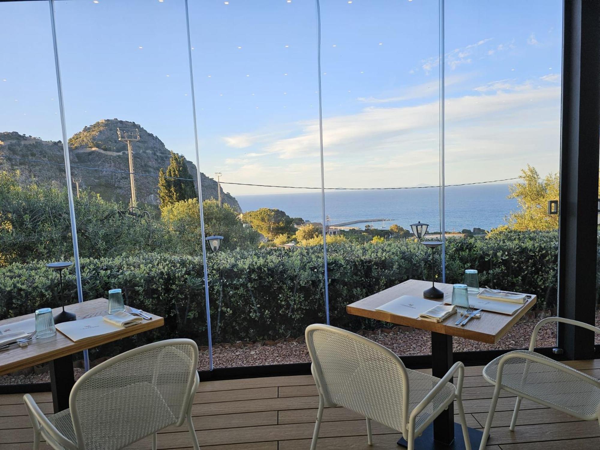 Villa Toto Resort 切法卢 外观 照片
